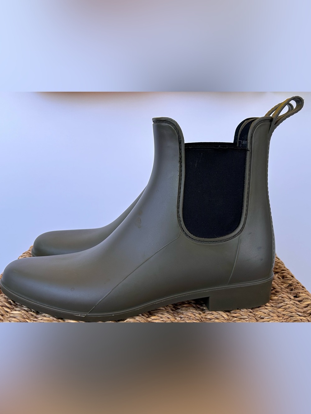 Storm by Cougar Women’s Celeste Waterproof Chelsea Rain Boots Olive Size 8